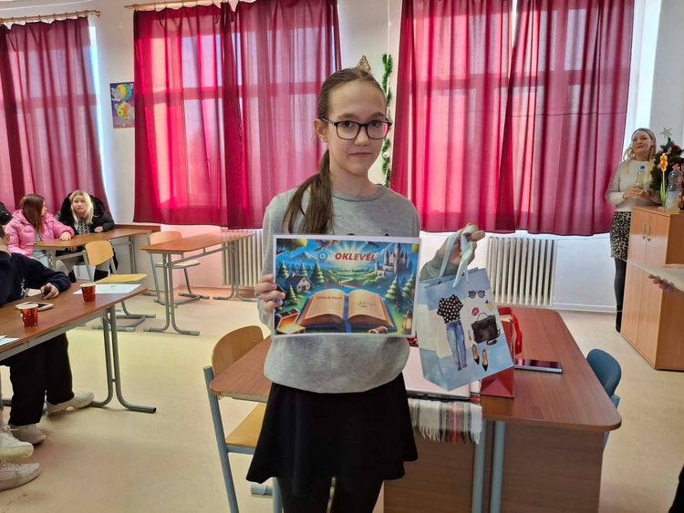 Meseíró, meseillusztráló, meseelőadó verseny