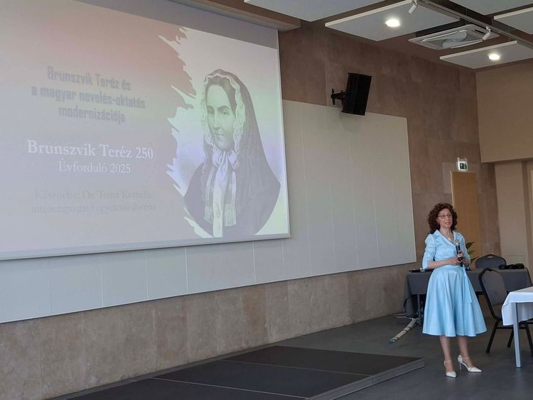 Tisztelgés Brunszvik Teréz előtt