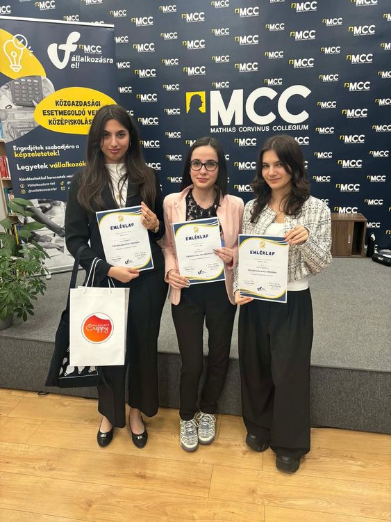 Tanulóink a „Vállalkozásra fel!” közgazdasági esetmegoldó verseny országos döntőjébe jutottak